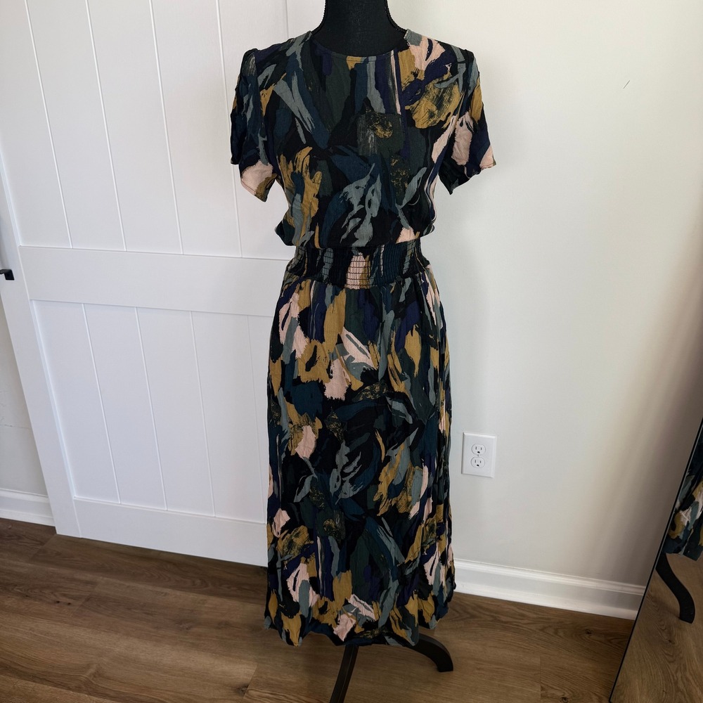 Evereve Abstract Print Smocked Waist Midi Dress XS Navy Olive Blush Short Sleeve
